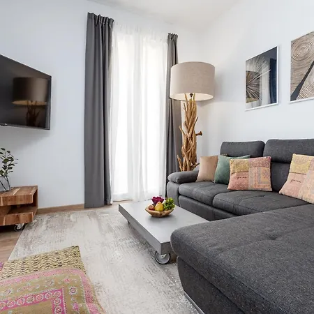 Pinzon Studios & Penthouse Alicante Exterior photo